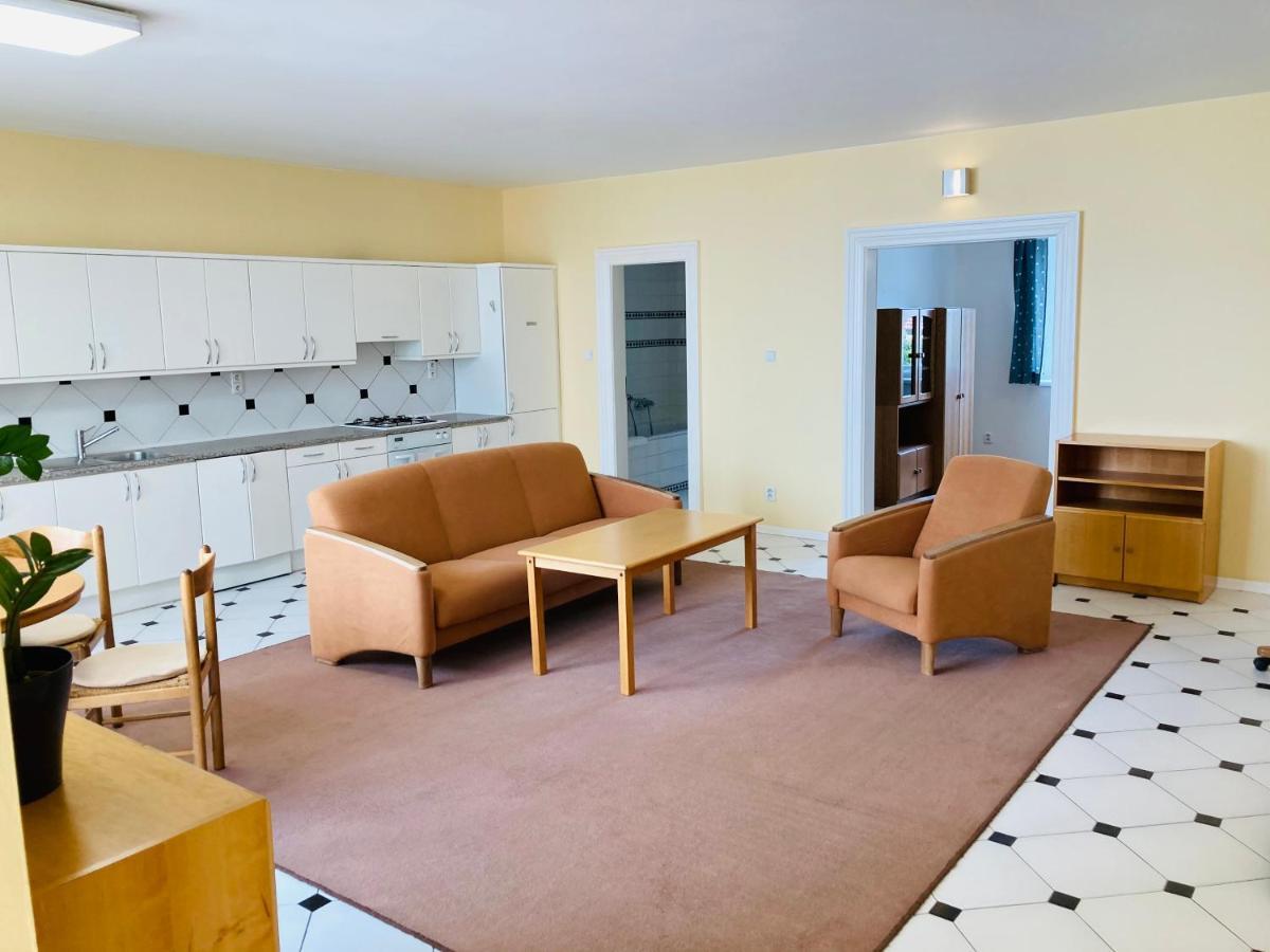 Hotel U Rytire Mělník Esterno foto