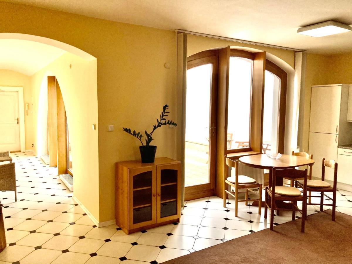 Hotel U Rytire Mělník Esterno foto