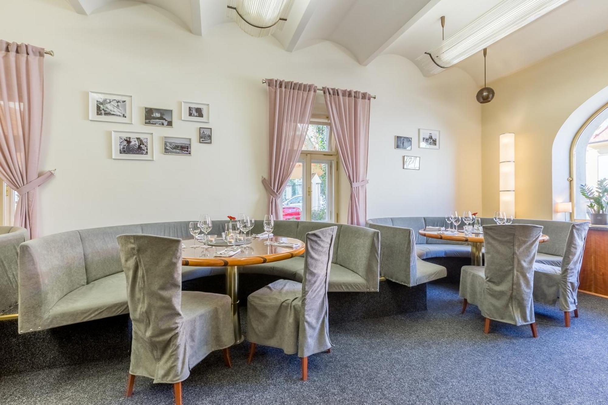 Hotel U Rytire Mělník Esterno foto